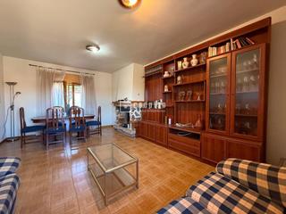 Chalet en Losa (La). Finca rústica con vivienda y piscina en entorno natural.