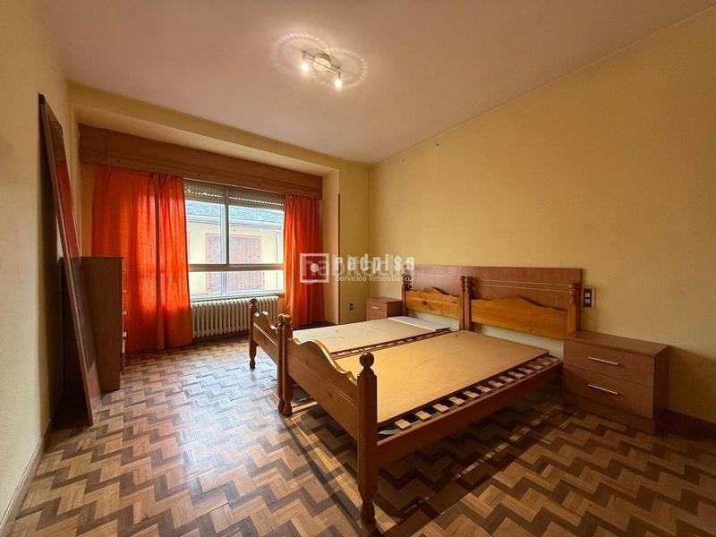 Foto 1e8019b7-1529-4865-b1c1-6c89a31c41a0. Piso estupenda oportunidad en el espinar en El Espinar Pueblo Espinar (El)