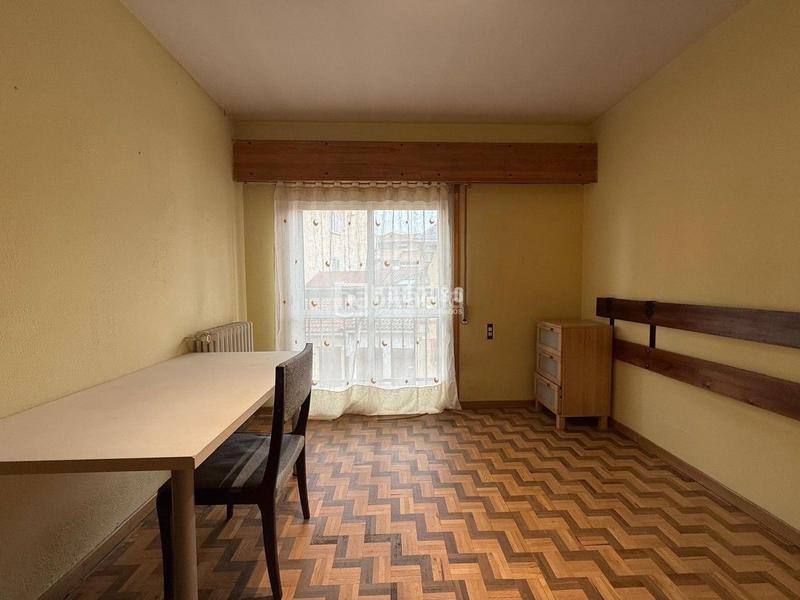 Foto 88d871b1-6002-41e4-bf3a-69215c406e8a. Piso estupenda oportunidad en el espinar en El Espinar Pueblo Espinar (El)