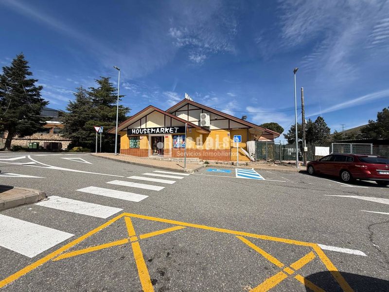 Foto 2ca9becd-3956-44e9-a4e1-38537118814f. Pis amb calefacció aparcament a Los Ángeles de San Rafael Espinar (El)