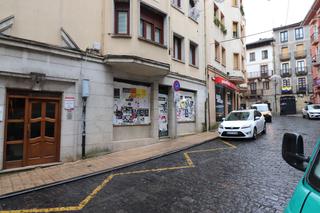 Geschäftsraum  Fueros kalea. Local 90 m2 + sótano 90 m2