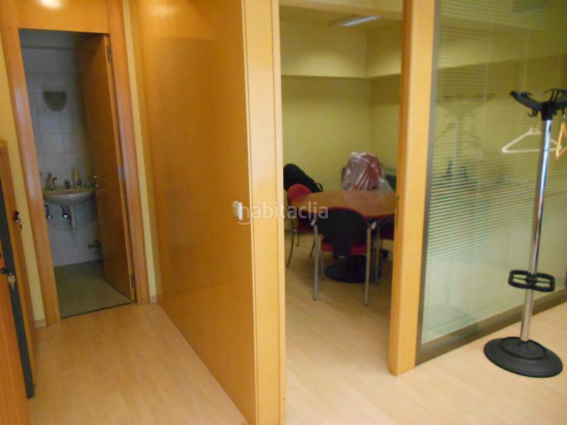 Foto b866191f-b00c-44ff-a725-685998751495. Local comercial a pinadiko karika 19 a Pinar - Anaka - Belaskoenea Irun