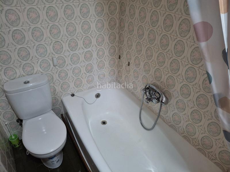 Foto 1efc0d87-55ba-413d-b03e-914dfc1df781. Piso en beraqueta kalea 17 piso céntrico de 86 m2 con balcón corrido en Irun