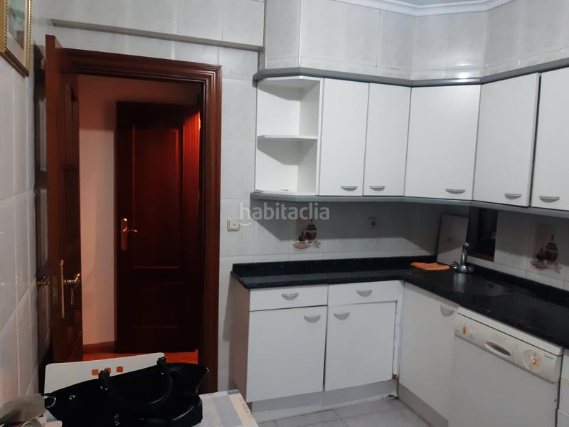 Foto 4c9e477c-e83e-4587-8617-e677c7f4fec5. Piso  céntrico con 3 habitaciones en Centro - Mendibil - Santiago Irun