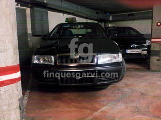 Parking voiture  París