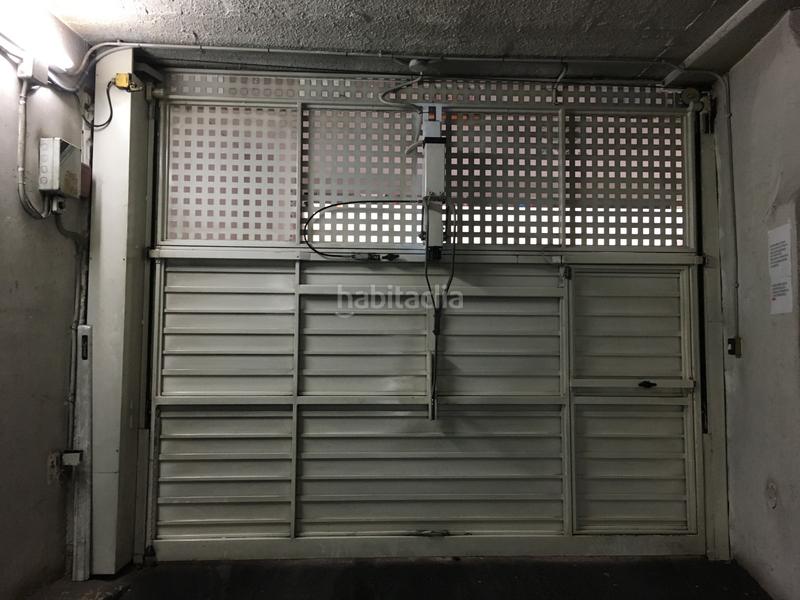 Foto 0a325259-32c7-4f3c-b04c-590dcd32d9ce. Aparcament cotxe a Collblanc Hospitalet de Llobregat (L´)