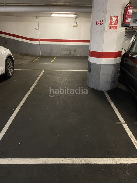 Foto 0f58f261-dd5f-4d05-ac78-04728fec4922. Aparcament cotxe a La Bordeta Barcelona