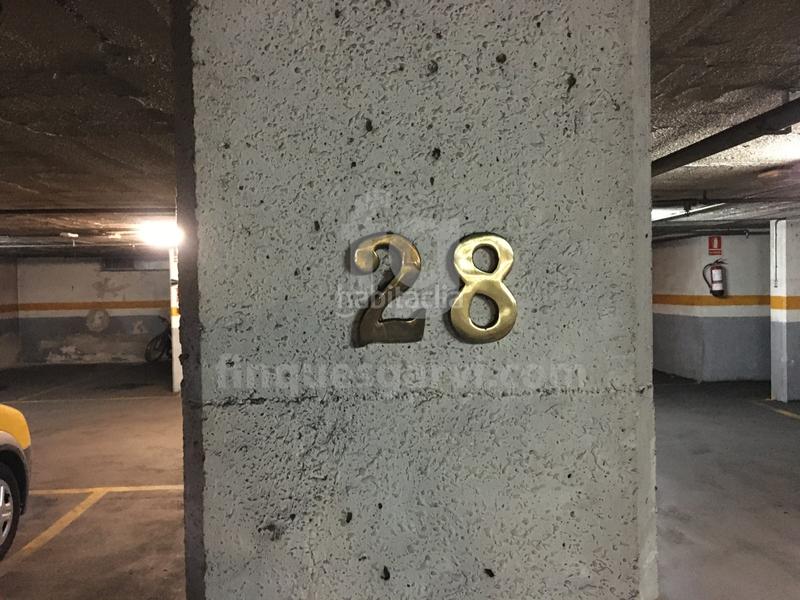 Foto 68dba543-9197-469f-b78b-b548ffbecdff. Parking voiture dans La Torrassa Hospitalet de Llobregat (L´)