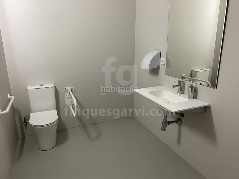 Foto 7186534c-2641-4b72-8cb4-3813262f5b74. Affitto ufficio con riscaldamento in El Coll Sant Cugat del Vallès