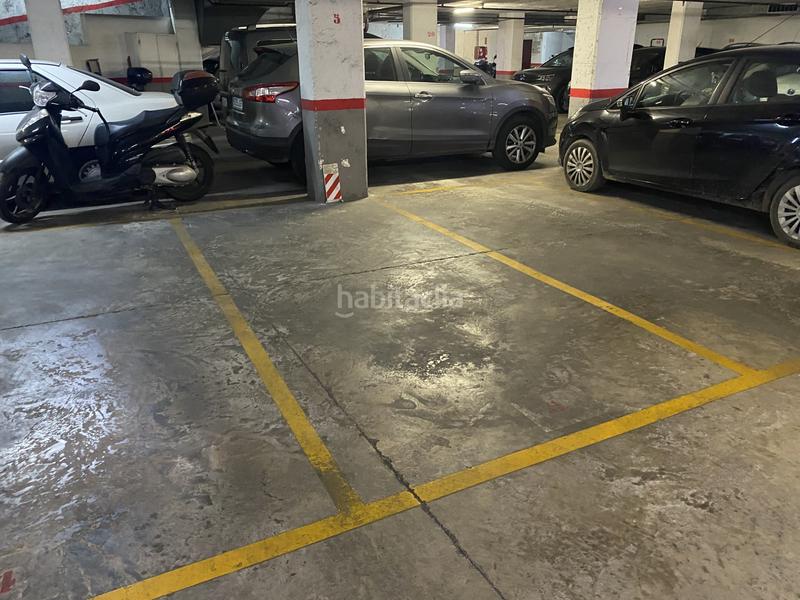 Foto 38d54d82-0344-42c6-9975-e66cd52dcefd. Parking voiture dans Sant Ramon - Maternitat Barcelona