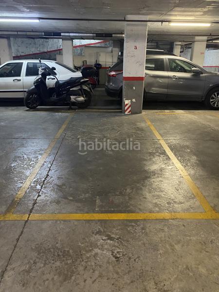 Foto 9cec5659-c65c-48f5-8cc7-1db66fb5262c. Parking voiture dans Sant Ramon - Maternitat Barcelona