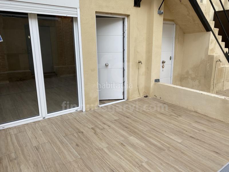 Foto 90a41713-d9e9-4ad5-86f3-9a45f7da8a0b. Rent business premise in Sant Ramon - Maternitat Barcelona