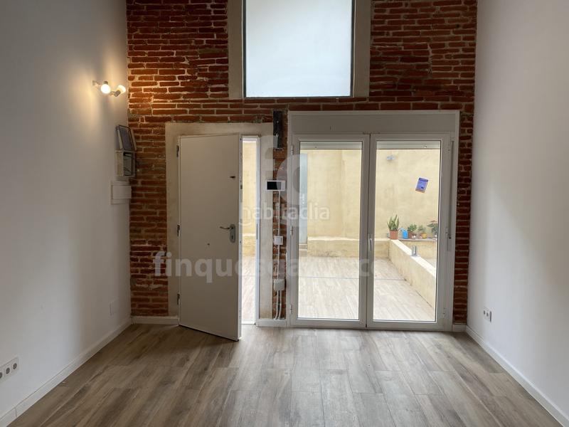 Foto 91bc48a2-2b81-4de7-b4a3-8dc0558ea078. Rent business premise in Sant Ramon - Maternitat Barcelona