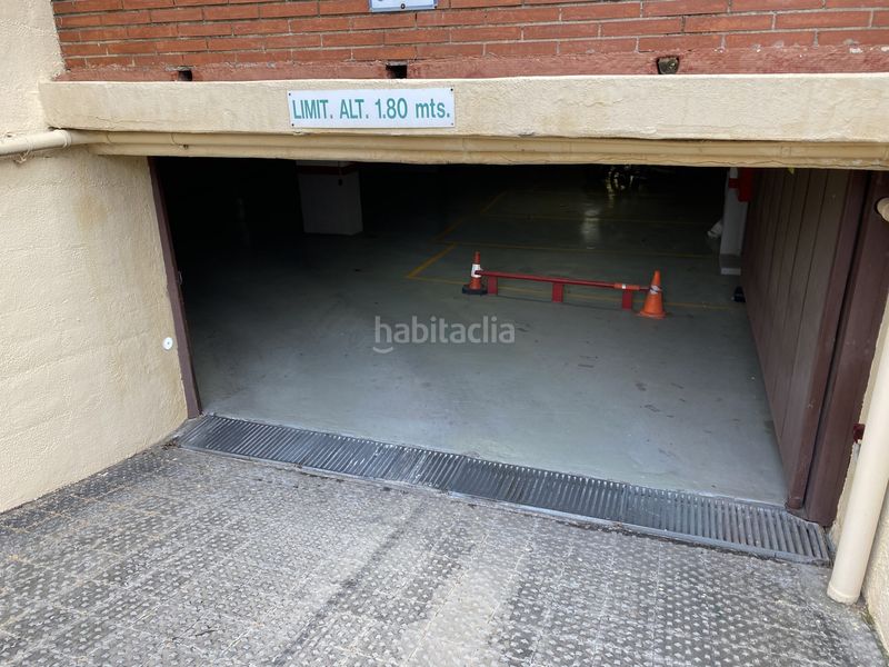 Foto 5eaf78e1-1a05-46bf-90a8-d7c71fb4a4e9. Aparcament cotxe a Sant Ramon - Maternitat Barcelona