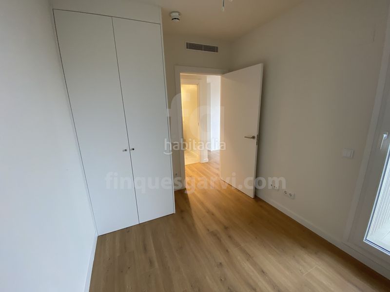 Foto abe11ab6-fd89-427d-8054-cb56ebbb1083. Rent flat with heating parking pool in Eixample Mataró