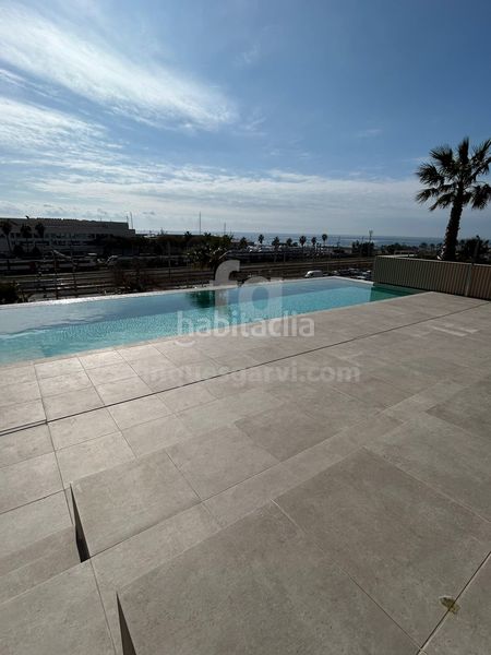 Foto d13753f3-4652-43bb-99bf-a081a7946916. Lloguer pis amb calefacció aparcament piscina a Eixample Mataró