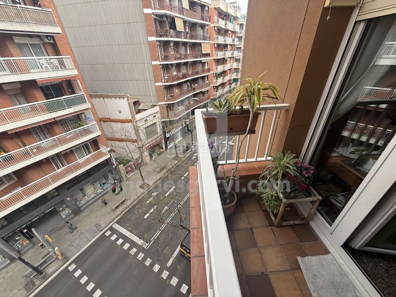 Foto 7718ebdf-0cab-45f7-8f4f-72bfe4cddfcc. Pis amb calefacció a Sants-Badal Barcelona