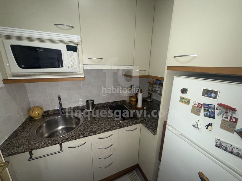 Foto a8cfcc42-0667-4195-81d6-dd803c306e85. Pis amb calefacció a Sants-Badal Barcelona