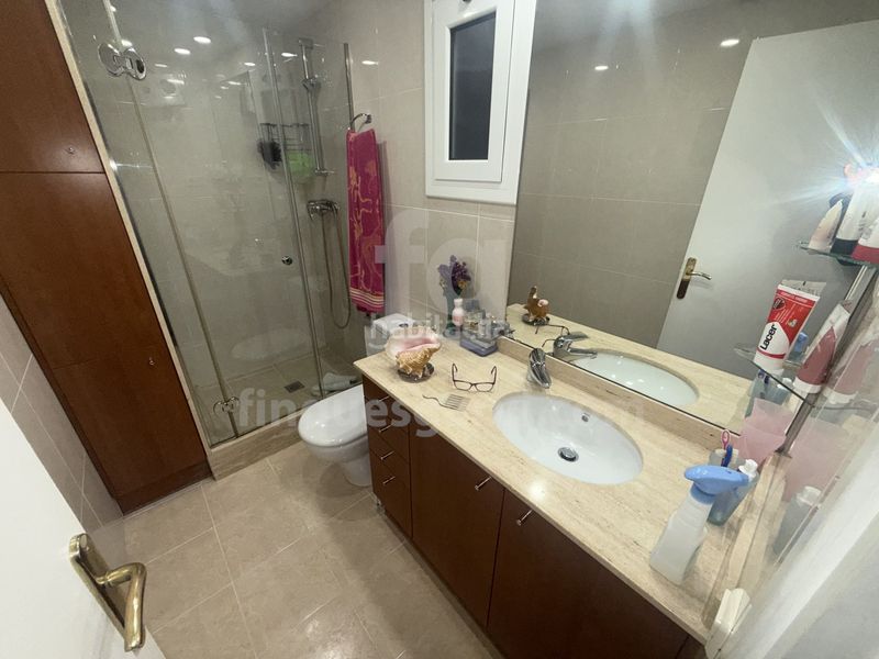 Foto e149ee42-7eb8-47c6-8e89-5f5762130f19. Pis amb calefacció a Sants-Badal Barcelona