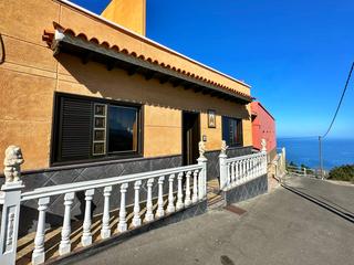Xalet a Calle el pino 30. Chalet con vistas al mar en icod de los vinos