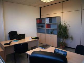Rent Office space in N/a