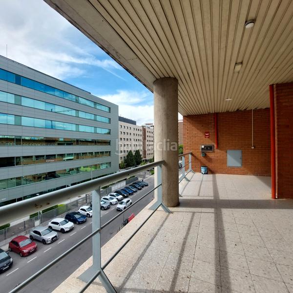 Foto d7f54b37-f4ae-4560-a539-0338a9e73580. Bureau avec chauffage parking dans Virgen del Cortijo-Manoteras Madrid