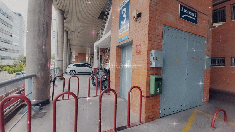 Foto fb41d98a-e810-4055-999a-23a45656a520. Bureau avec chauffage parking dans Virgen del Cortijo-Manoteras Madrid