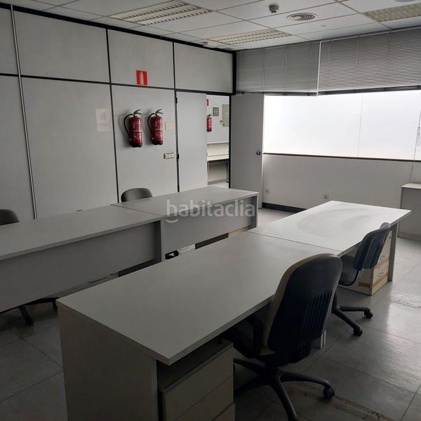 Foto 5e9cd779-2016-4e01-9344-edb6cf86354a. Office space with heating parking in Virgen del Cortijo-Manoteras Madrid