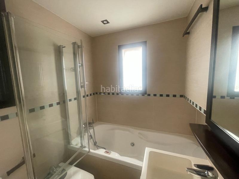 Foto e5b8151d-1512-49d5-939d-7579ad8819e6. Appartamento con riscaldamento parcheggio piscina in Madrid
