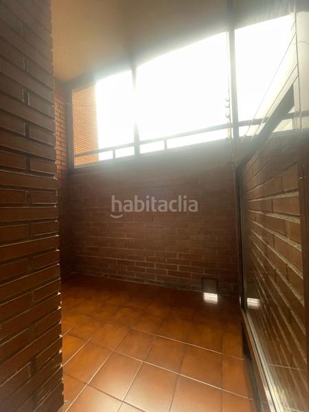 Foto efa596af-ad1f-481a-b6c3-36b311ece010. Piso en Timón Madrid