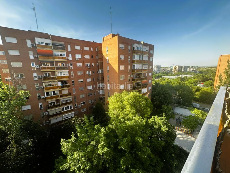Foto 14540559-f46b-4f32-9f86-7777a3daed13. Piso en Canillas Madrid