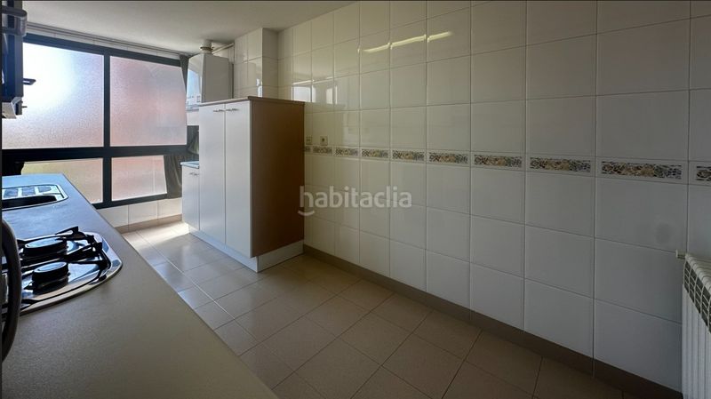 Foto 4ef7303a-4086-4560-ad2e-25d123a8a845. Pis amb calefacció piscina a Palomas Madrid