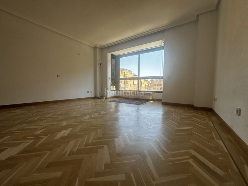 Foto aa987d96-38b4-42b7-b9ff-5665d56f6c97. Piso en Palomas Madrid
