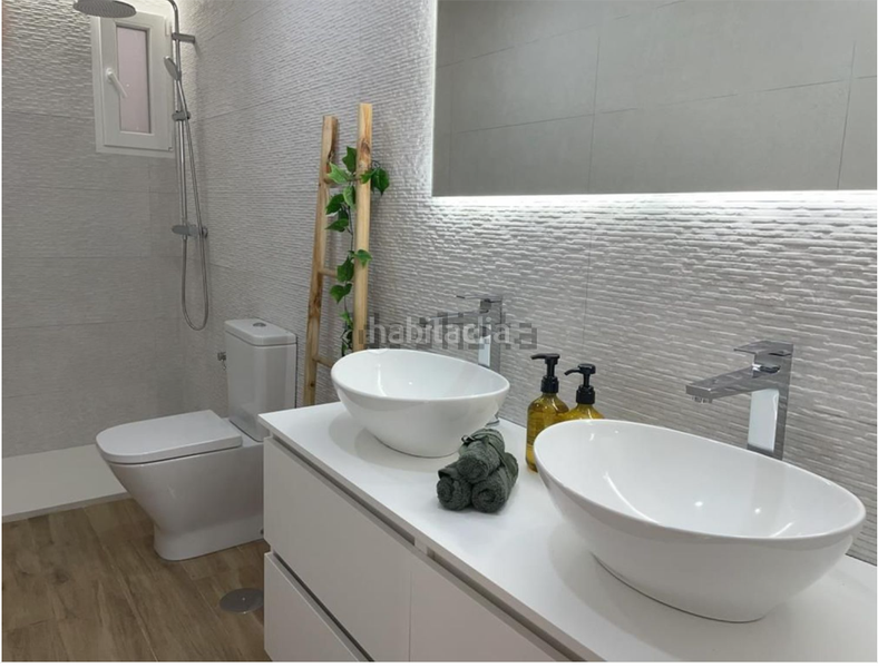 Foto 527c096c-9dee-4062-bbbd-3ac39f6386a4. Edificio in Barrio del Centro Alicante