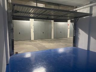 Lloguer Aparcament cotxe a Calle piragua 56. Garaje/trastero amplio 25 m2 cerrado