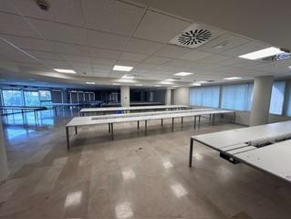 Lloguer Oficina a Espinardo. Oficina magnifica y amplia,bien comunicada