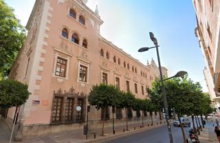Pis  Calle enrique villar. Amplia vivienda en el centro de murcia con plaza de garaje y tra