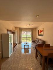 Piso  Avenida juan carlos i. Apartamento con plaza de garaje y trastero en juan carlos primer