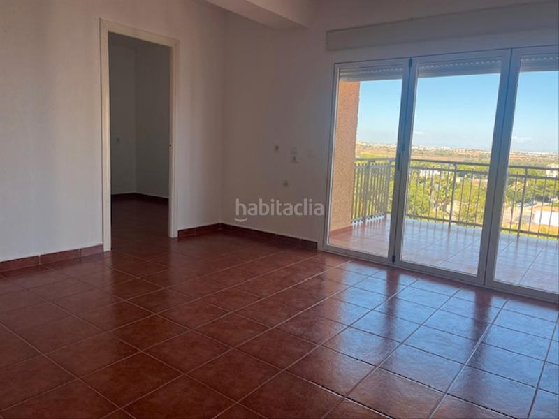 Foto e1c49c6e-edac-498c-b339-30e0e23ac9c1. Piso en calle gustavo a. becquer 5 piso magnifico vistas espectaculares, proximidad a playa en Orihuela