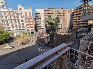 Affitto Appartamento in Plaza de santo domingo 18. Piso exclusivo en el centro de murcia
