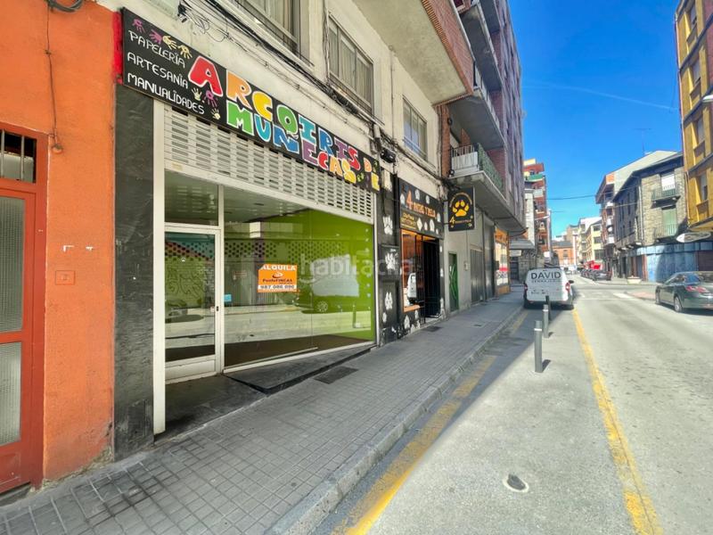 Foto ae5249bc-564a-4155-a4dd-19ca9e6b04a1. Location local commercial dans calle marcelo macias 12 dans Ponferrada