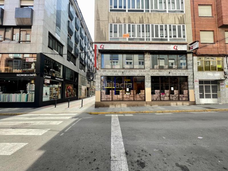 Foto 83fa76a3-6108-4022-a4bf-83d0932a841a. Alquiler local comercial en calle padre santalla 2 oficina - zona Centro en Ponferrada