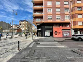 Local commercial à Calle navaliegos  en  ponferrada 6. Local comercial  zona mercado