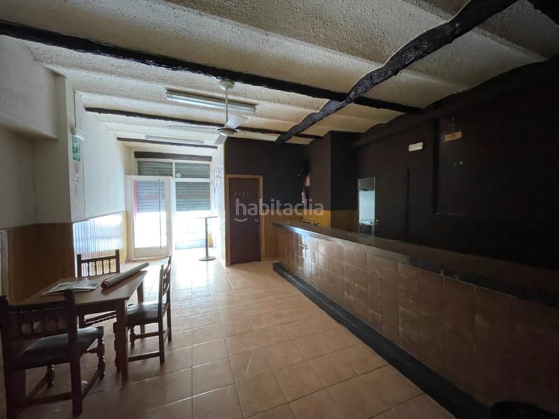 Foto 44528627-e270-49c4-832d-50602f1c6081. Local comercial a calle navaliegos en Ponferrada 6 a Ponferrada