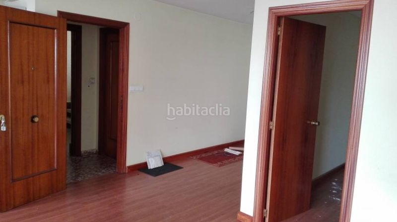 Foto 3c5fd759-0950-4553-acfa-50f20480866b. Miete büro mit heizung in Centro Ponferrada