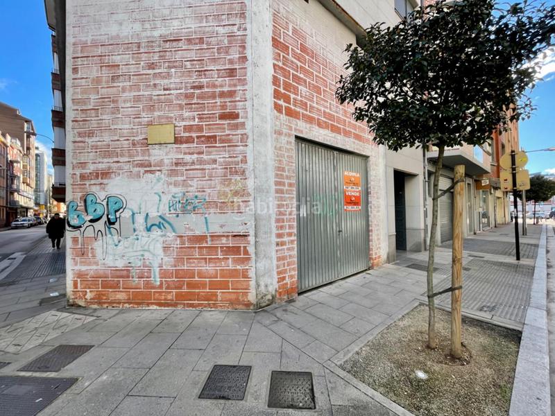 Foto 40bad90b-a5ee-432d-9bd2-3df44982963f. Business premise in calle sierra pambley en Ponferrada 27 in Ponferrada
