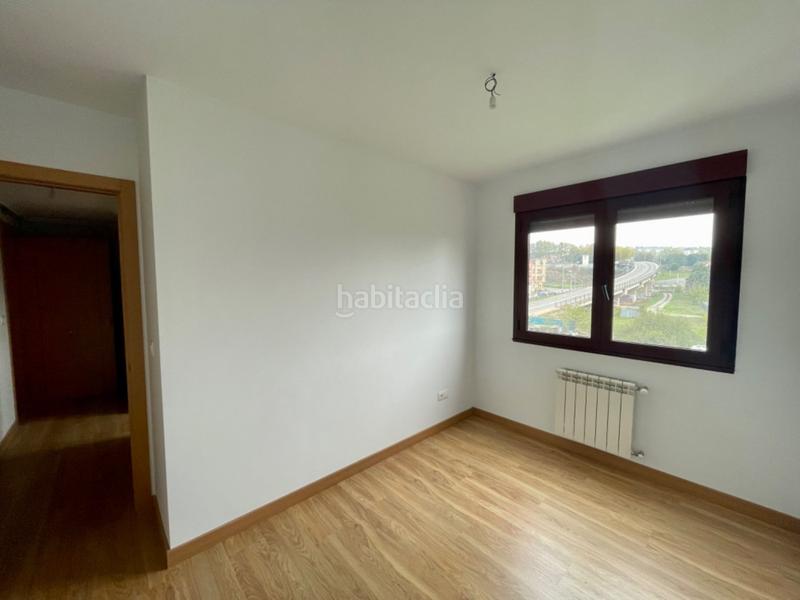 Foto 19f0ea38-9b37-463d-88fc-f2d3546fa6ab. Flat in calle revolvedero 1 in Zona Alta Ponferrada