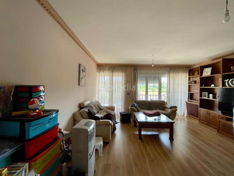 Foto 6a1d3d5e-105e-43d4-8692-9fec2e1befaf. Xalet a real cp 12 a Urbanización Patricia - Campo Ponferrada