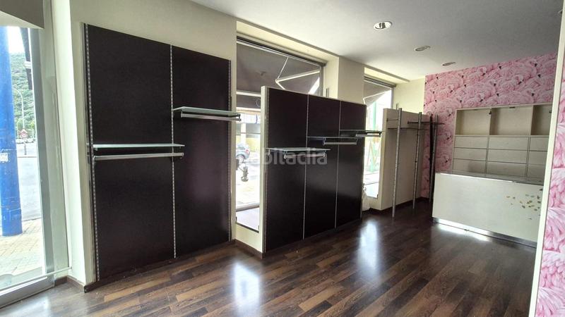 Foto cf1d349e-1783-4e1a-9f1c-6b956b5d53d0. Alquiler local comercial local flores del sil en Ponferrada