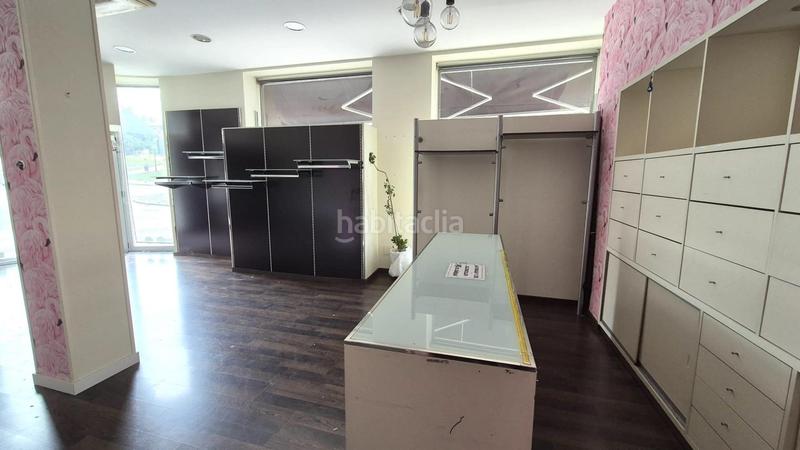 Foto 28fca1e5-e9a7-4b7f-8a6c-14d46f1e2bd9. Lloguer local comercial a Flores de Sil - La Placa Ponferrada